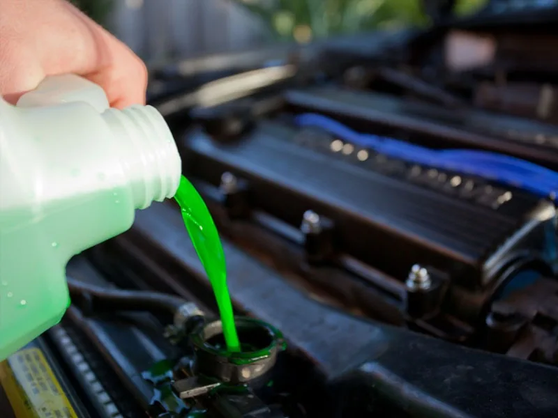 Radiador: água ou aditivo?